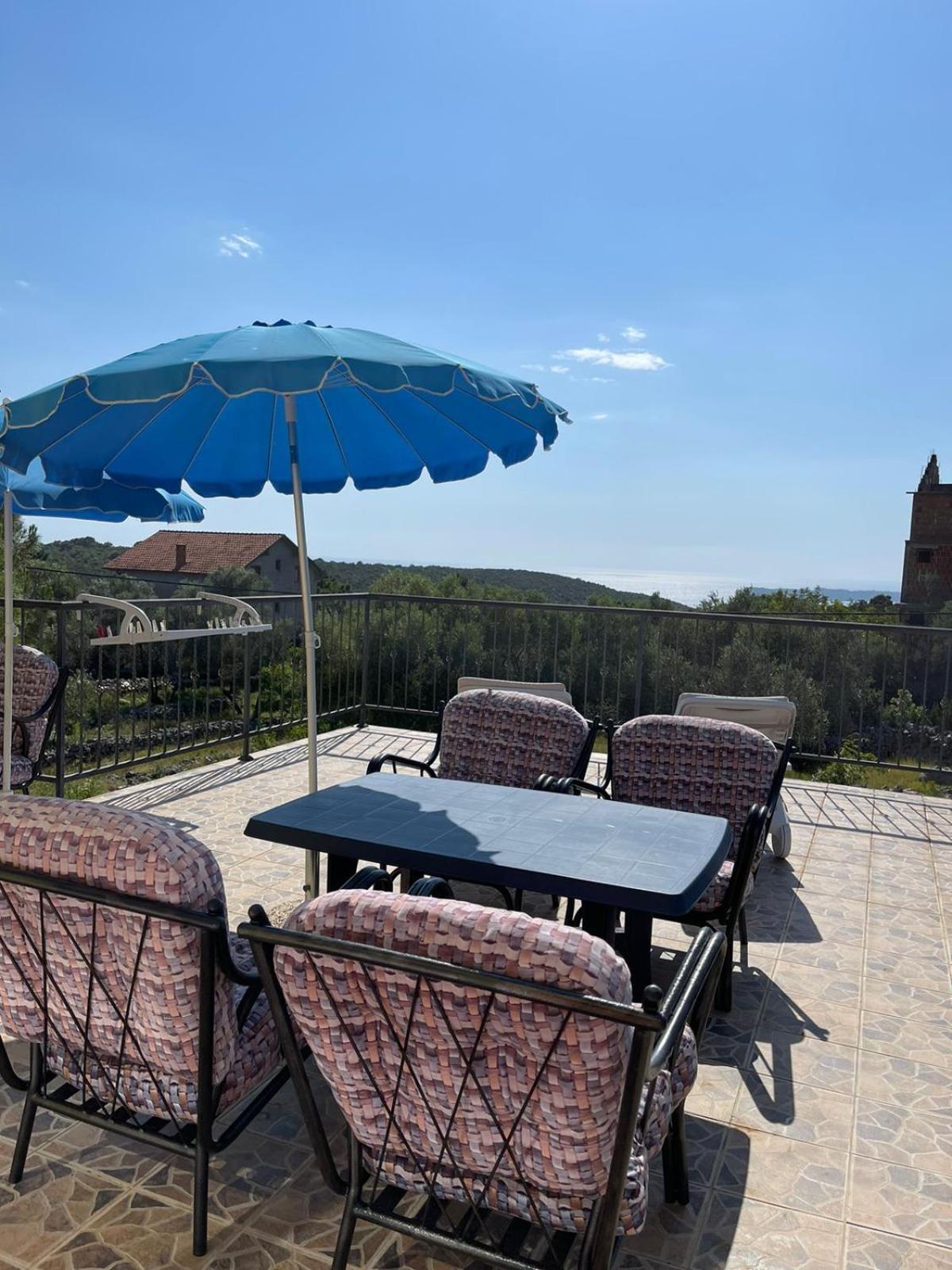 Apartments Villa-G Lustica تيفات المظهر الخارجي الصورة